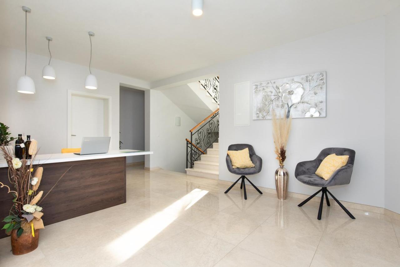 B&B Villa Maris Punat Bagian luar foto